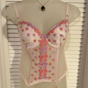 Secret Treasures negligee with garters 1x padded